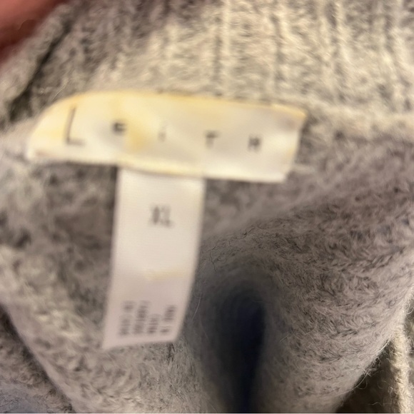 Leith Crewneck Oversized Chunky Sweater Light Gray - Picture 11 of 12